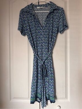 Max Studio Blue Floral Midi Shirt Dress with Green Accents